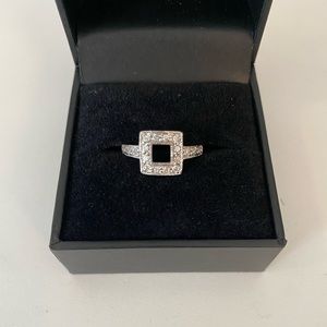 Sterling silver 925 Ring with CZ